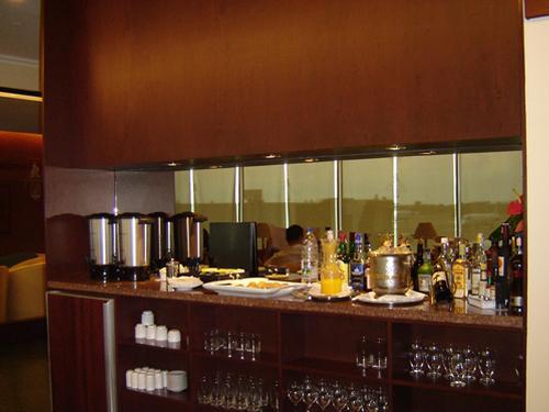 Premier Club (International Terminal)