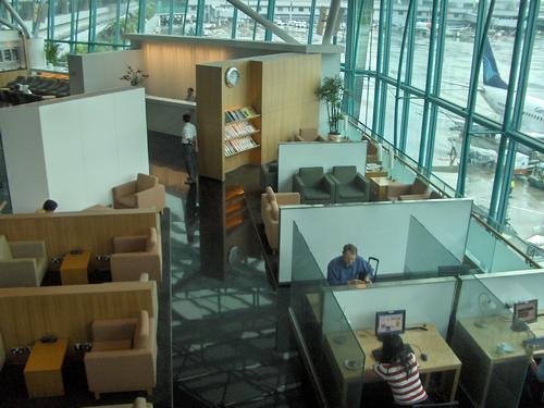 The Skyview Lounge (Terminal 1)
